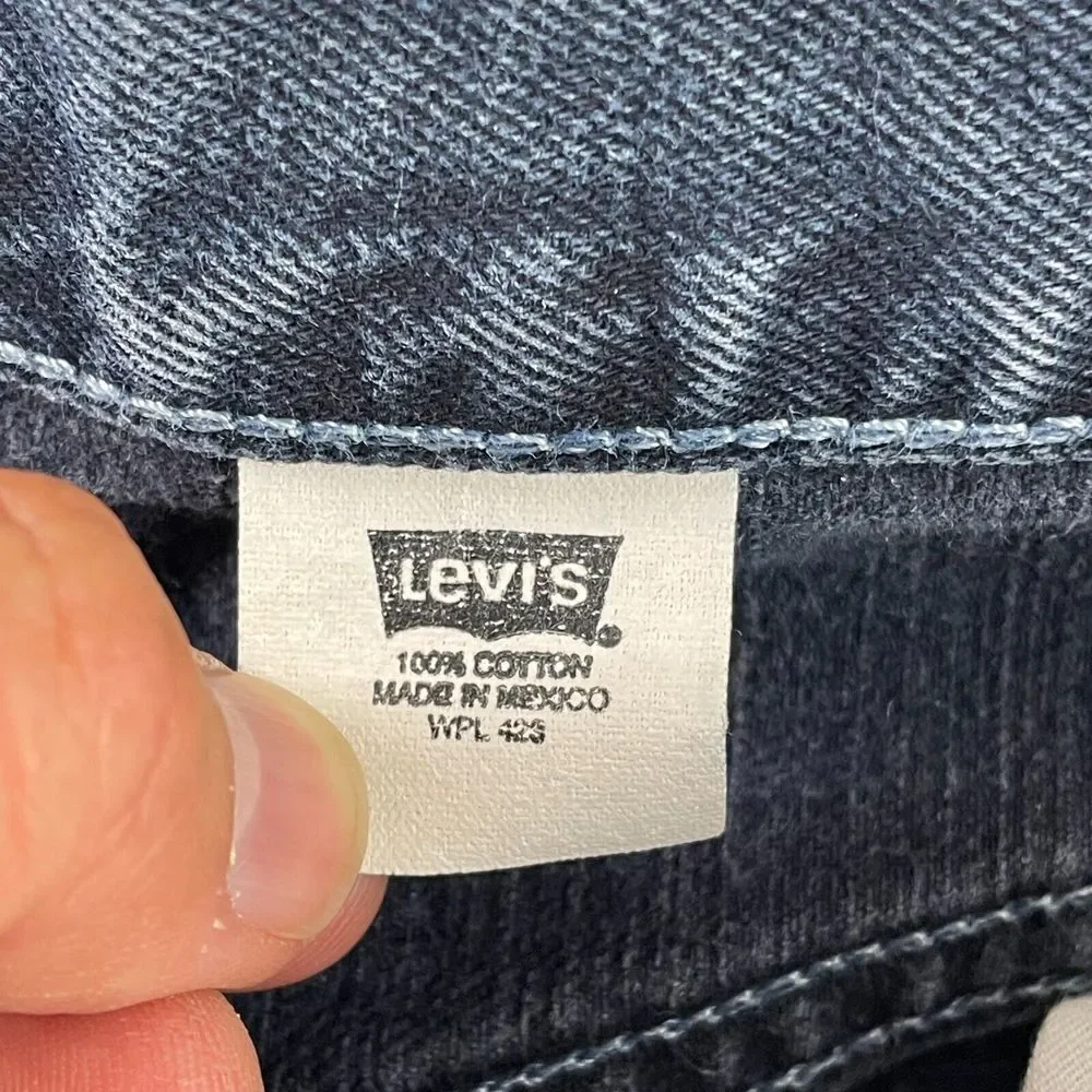 Vintage Levi's 501xx Jeans 34X31 Blue Button Fly Denim Straight 90s Bat Wing Tag